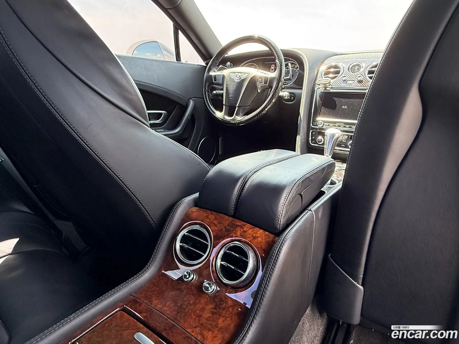 Bentley Continental GT 2012 — 10