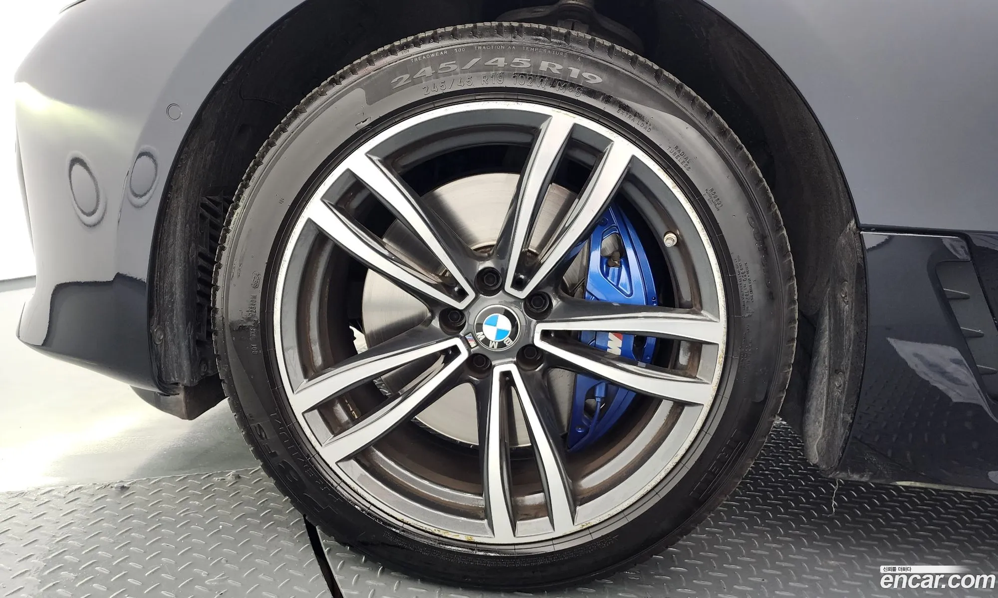 BMW 6 Series GT 2023 — 31