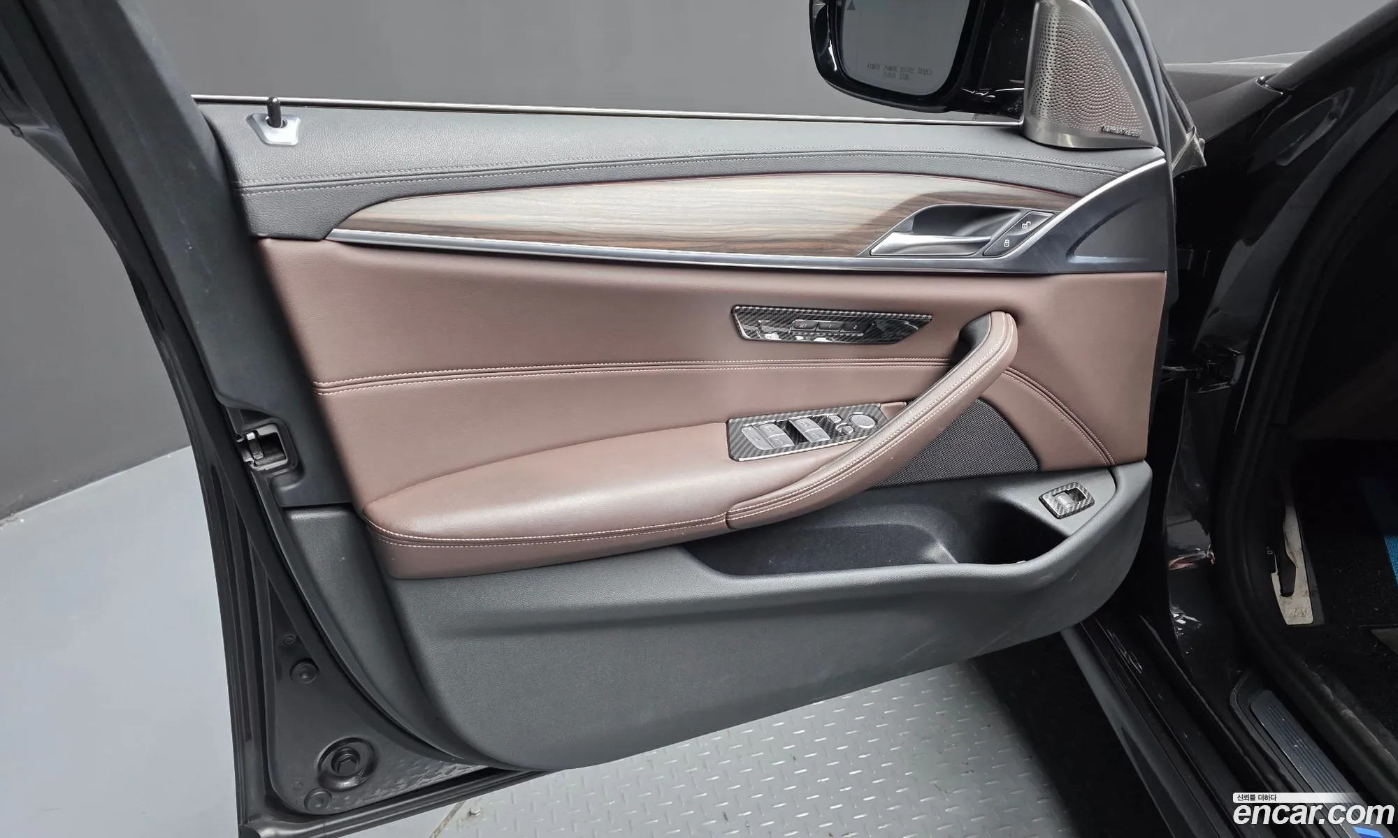 BMW 5 Series 2021 WBA11ES05MCF06424 — 29