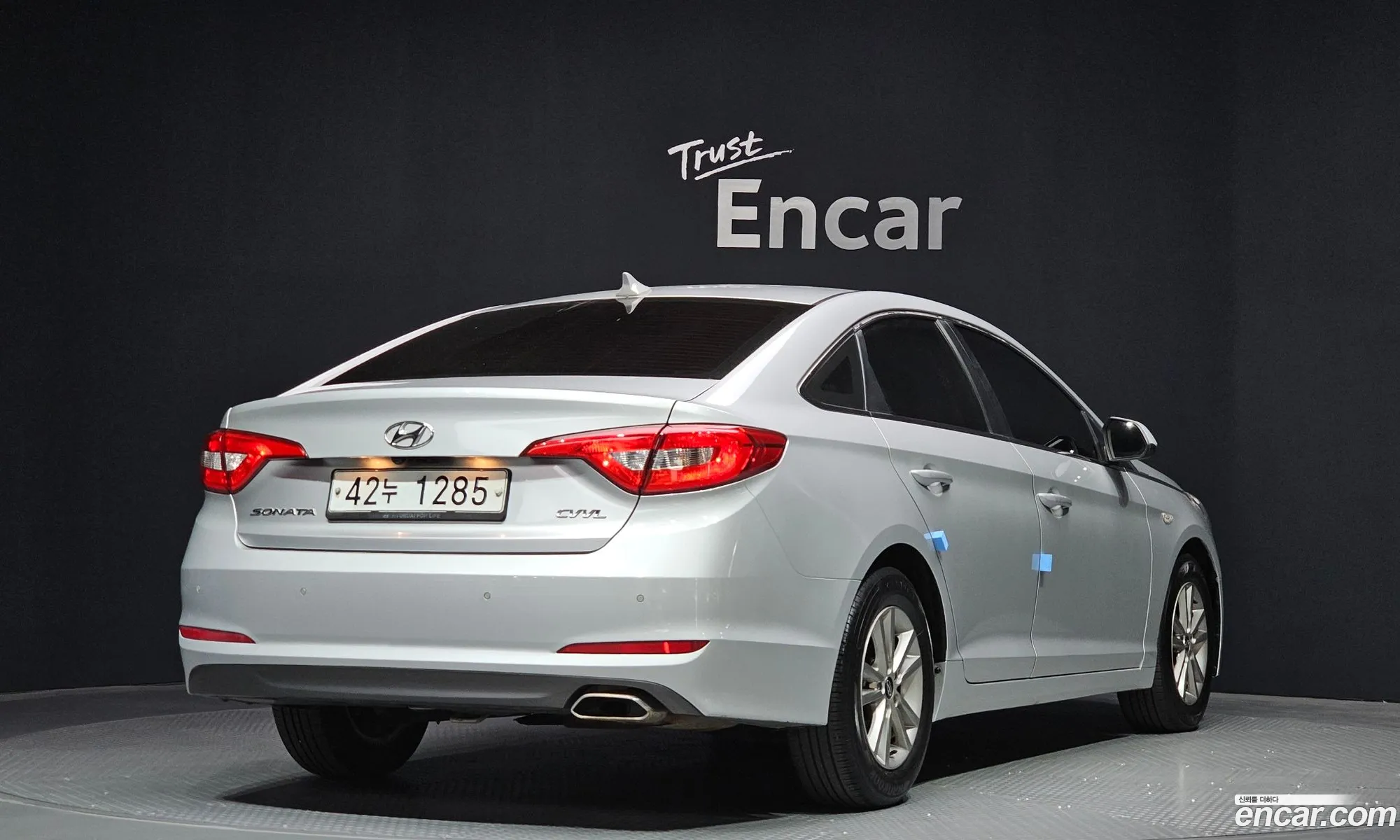 Hyundai LF Sonata 2014 — 10