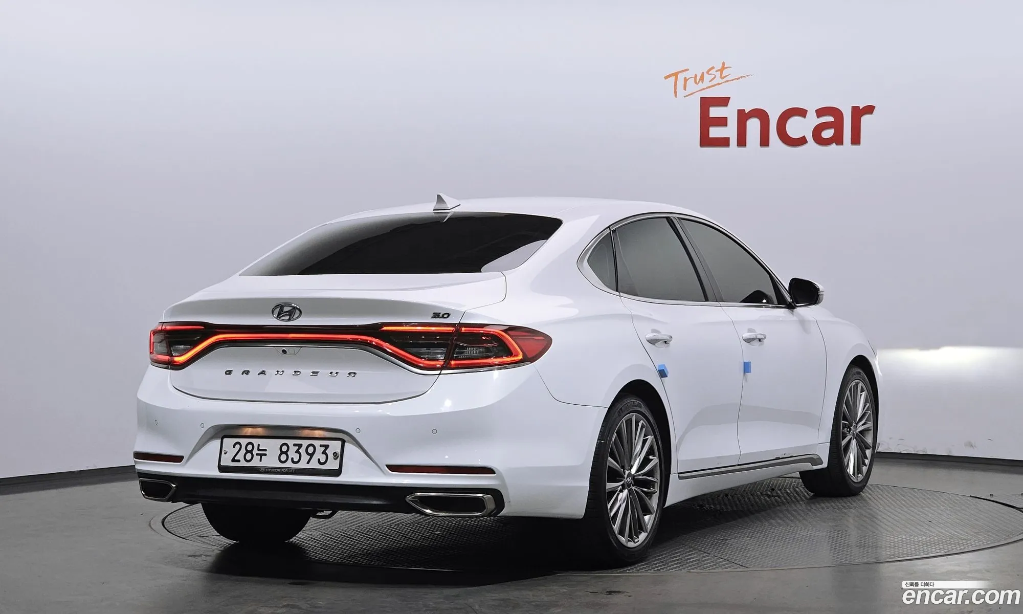 Hyundai Grandeur IG 2016 — 20