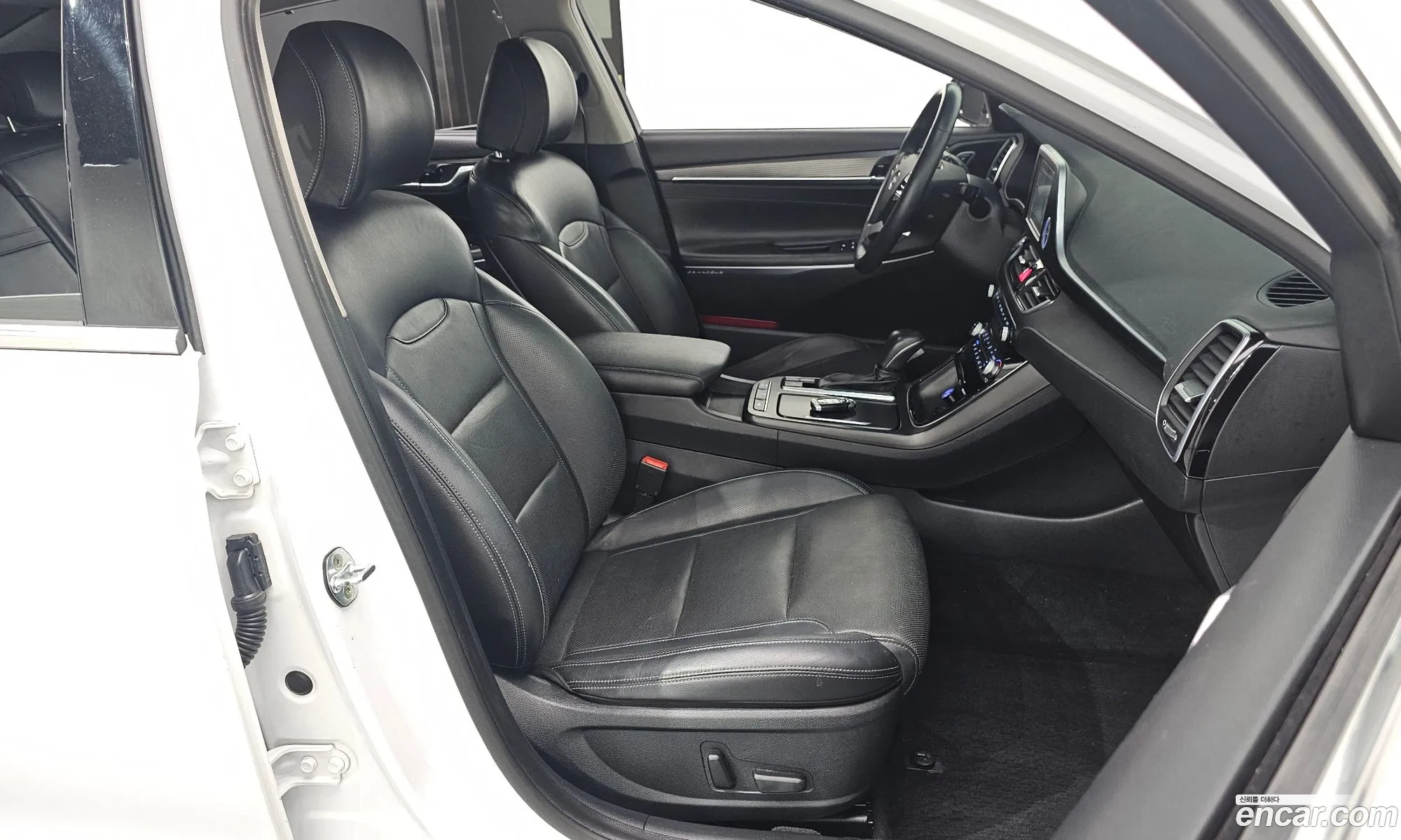 Hyundai Grandeur IG 2016 — 15