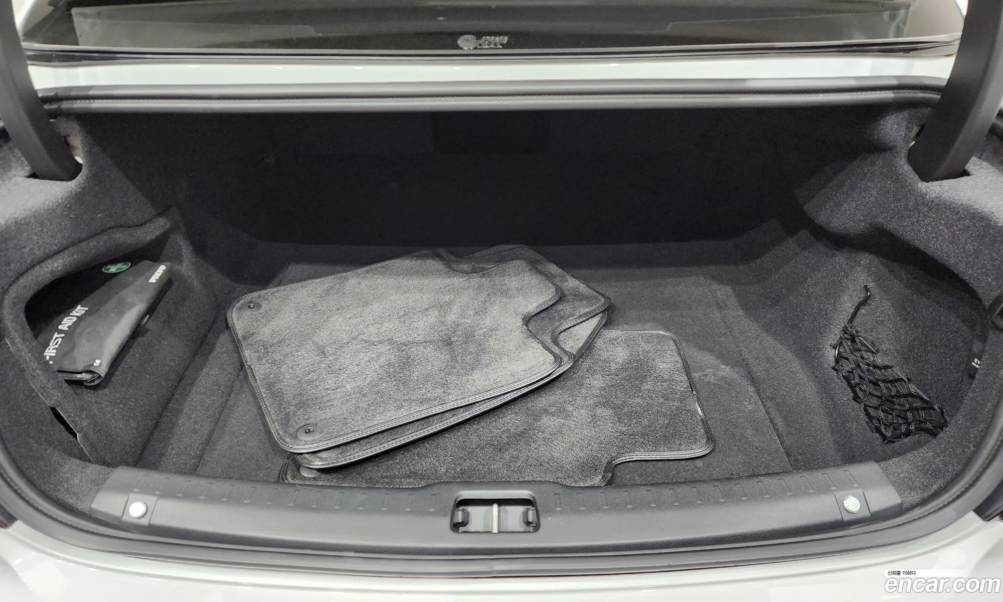 Volvo S90 2020 LVYPTL12DMP208257 — 19