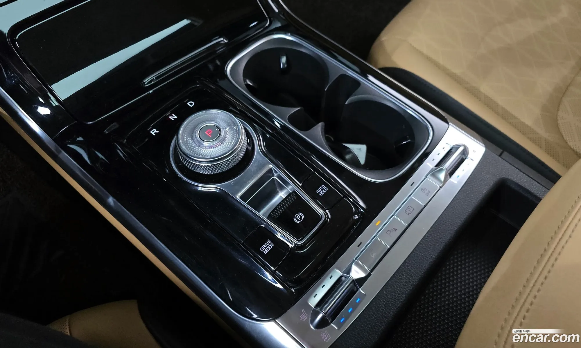 Kia Carnival 2021 — 2