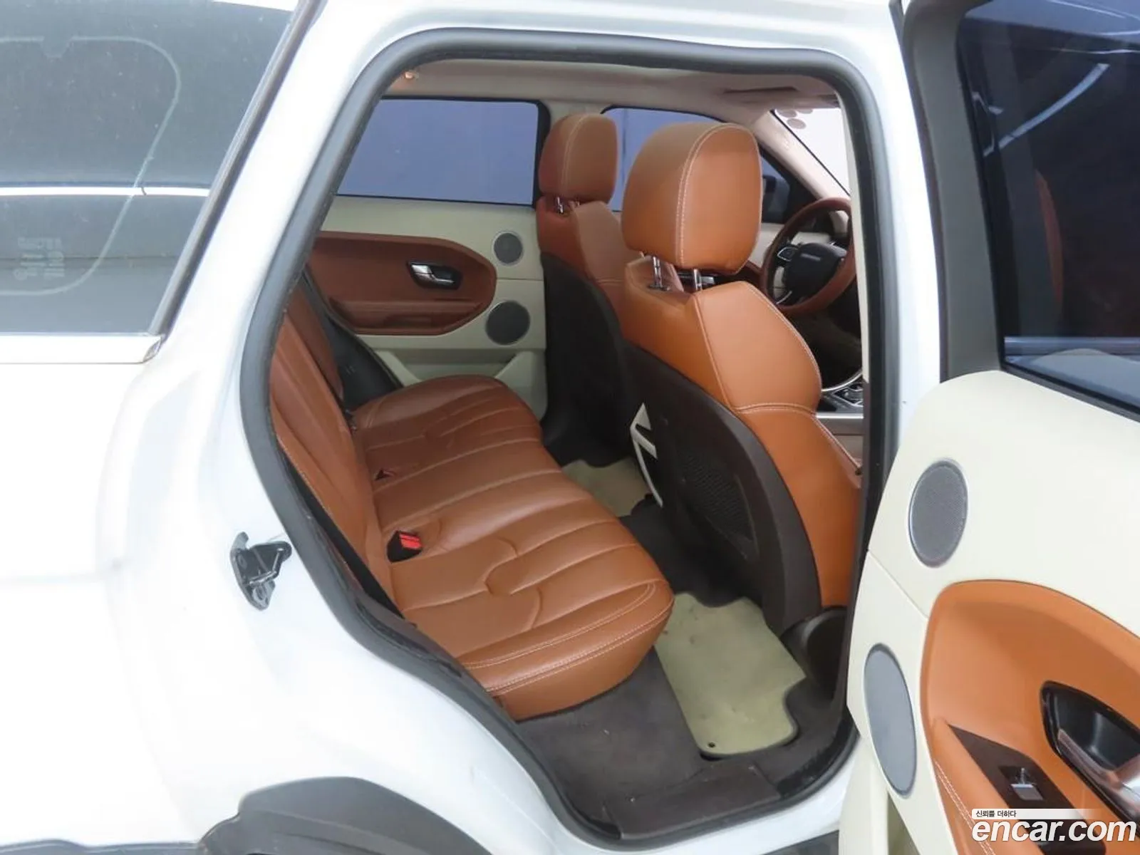 Land Rover Range Rover Evoque 2012 — 19
