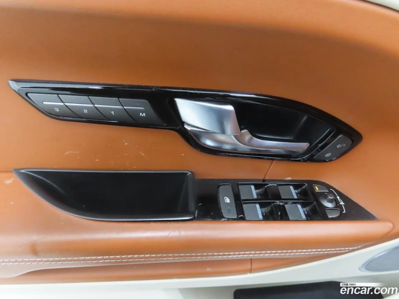 Land Rover Range Rover Evoque 2012 — 17