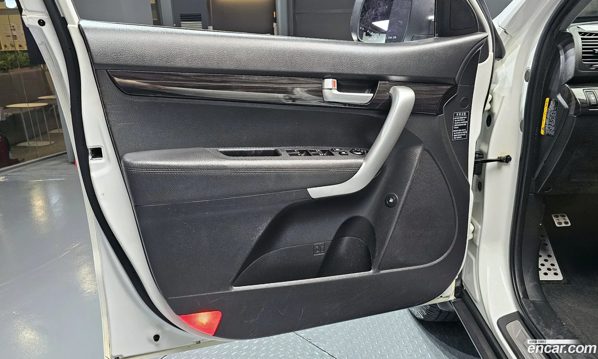 Kia Sorento R 2012 — 13