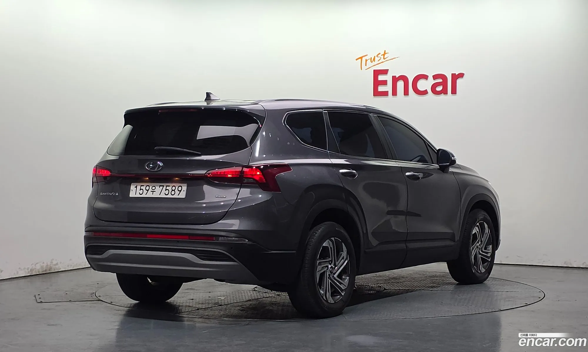 Hyundai Santa Fe 2021 — 25
