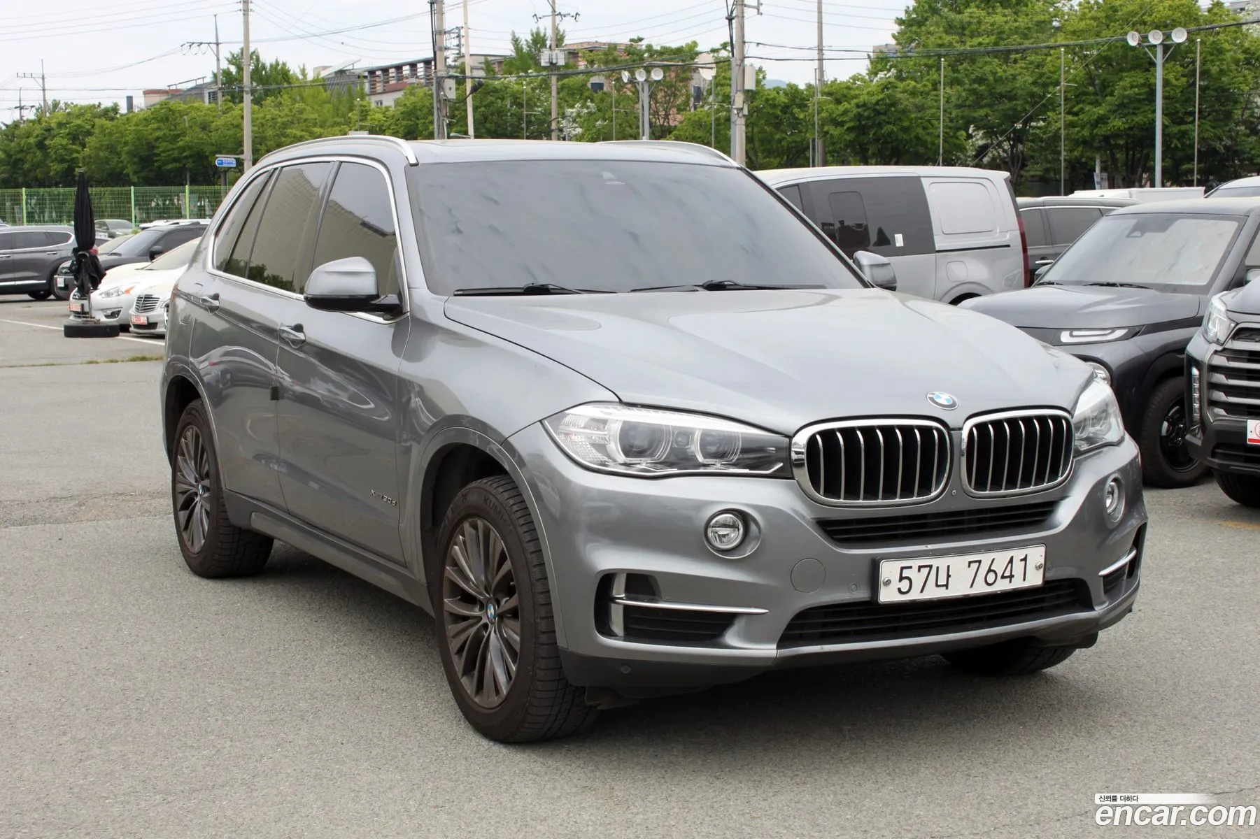 BMW X5 2017 — 2