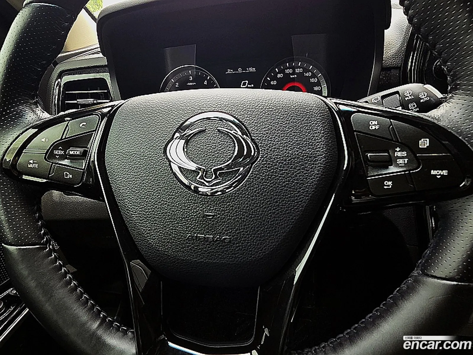 KG Mobility (SsangYong) Tivoli 2019 — 3