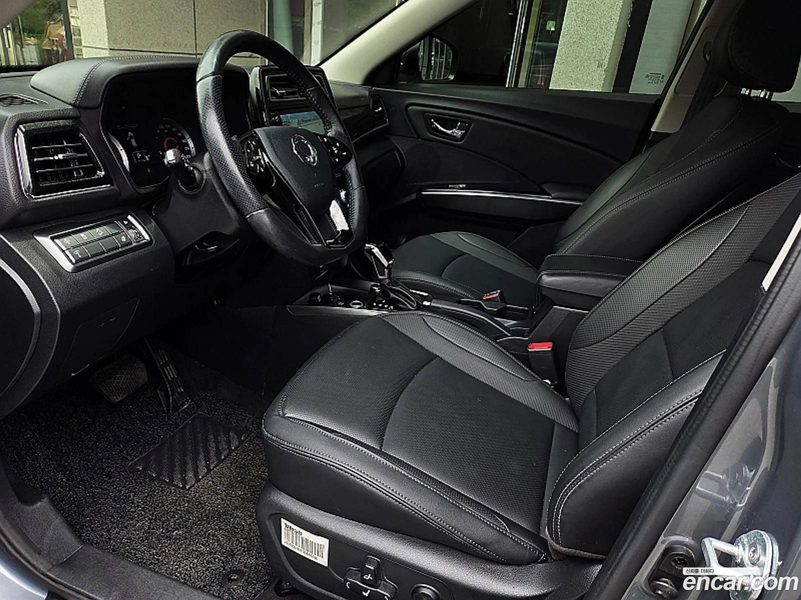 KG Mobility (SsangYong) Tivoli 2019 — 18