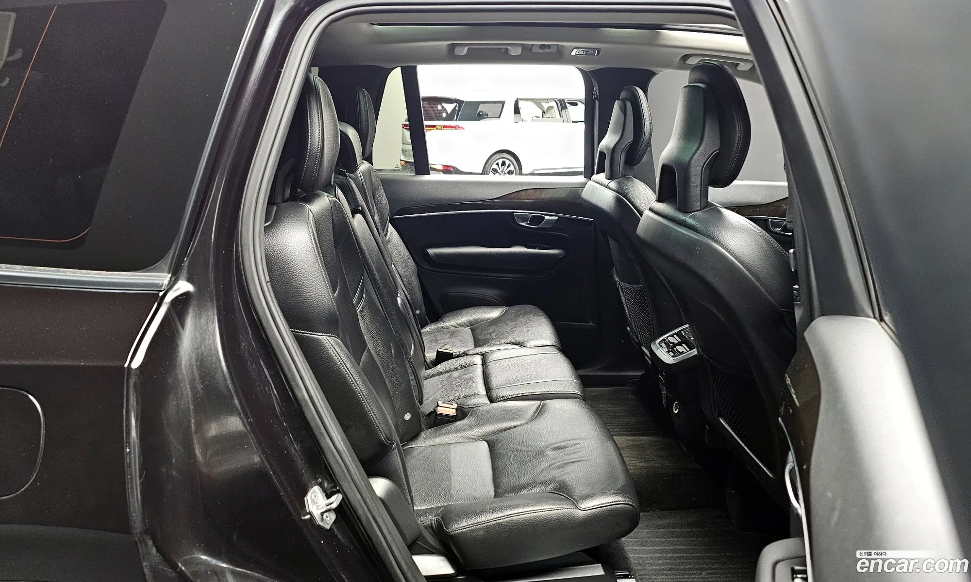 Volvo XC90 2017 — 6