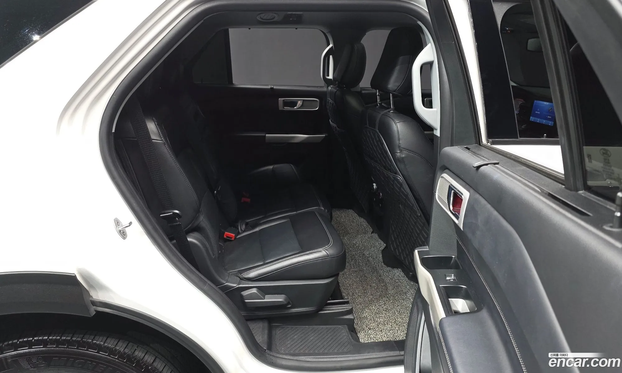 Ford Explorer 6th Gen 2021 1FMSK8FH2MGA89979 — 12