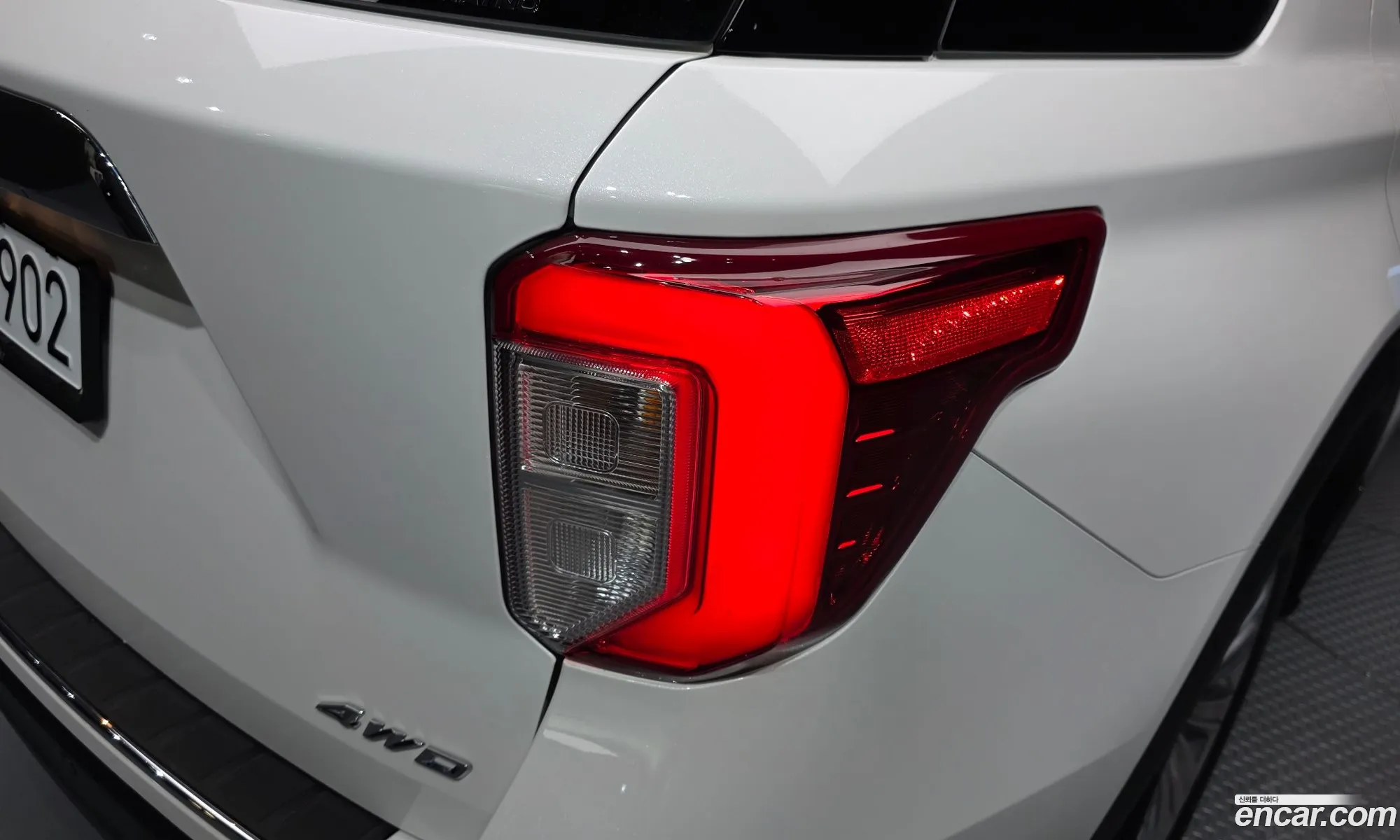 Ford Explorer 6th Gen 2021 1FMSK8FH2MGA89979 — 19