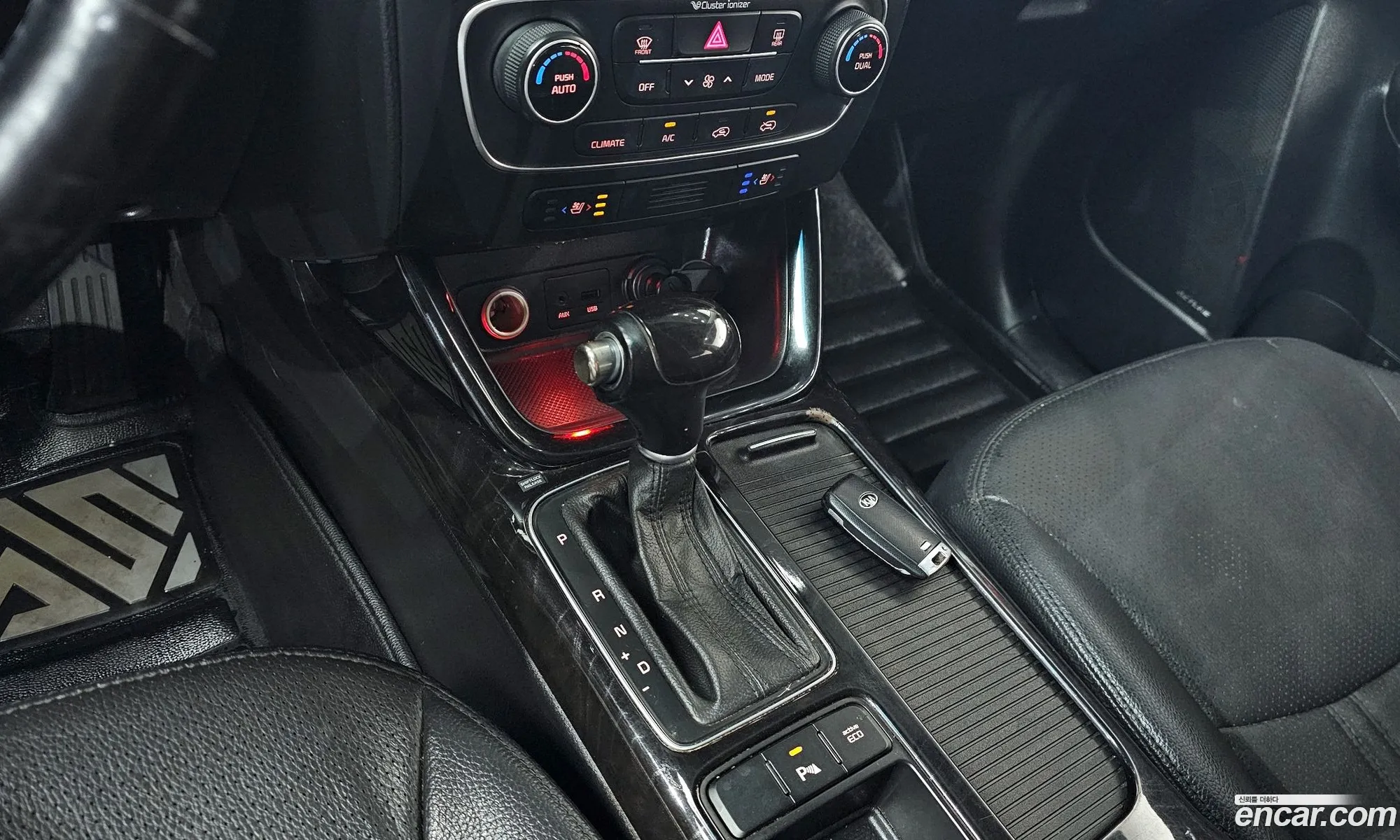 Kia Sorento R 2012 — 7