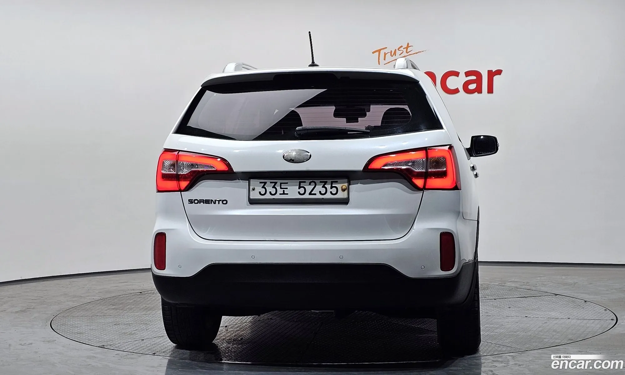 Kia Sorento R 2012 — 18