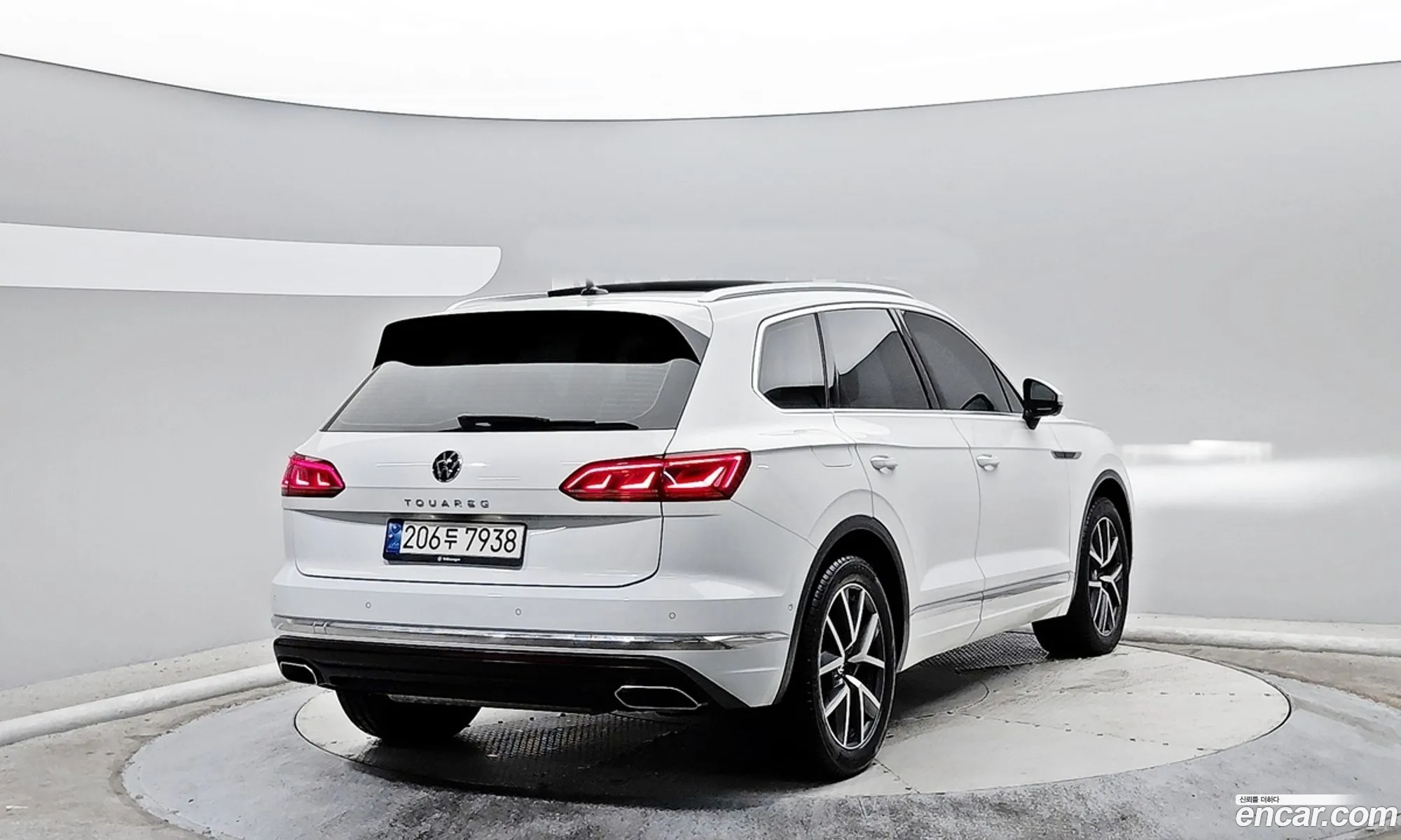 Volkswagen Touareg 2023 — 6