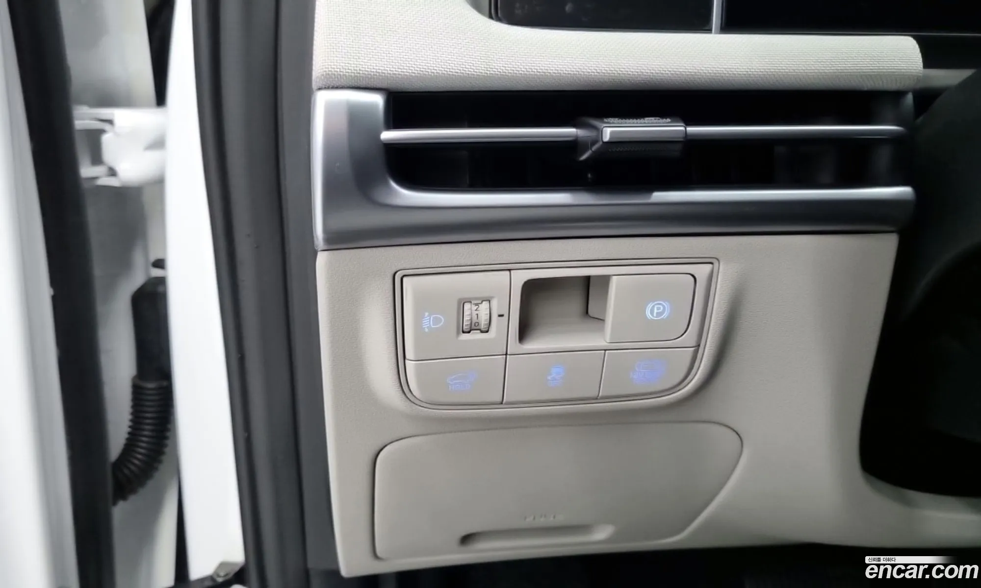 Hyundai Tucson Hybrid 2025 — 9