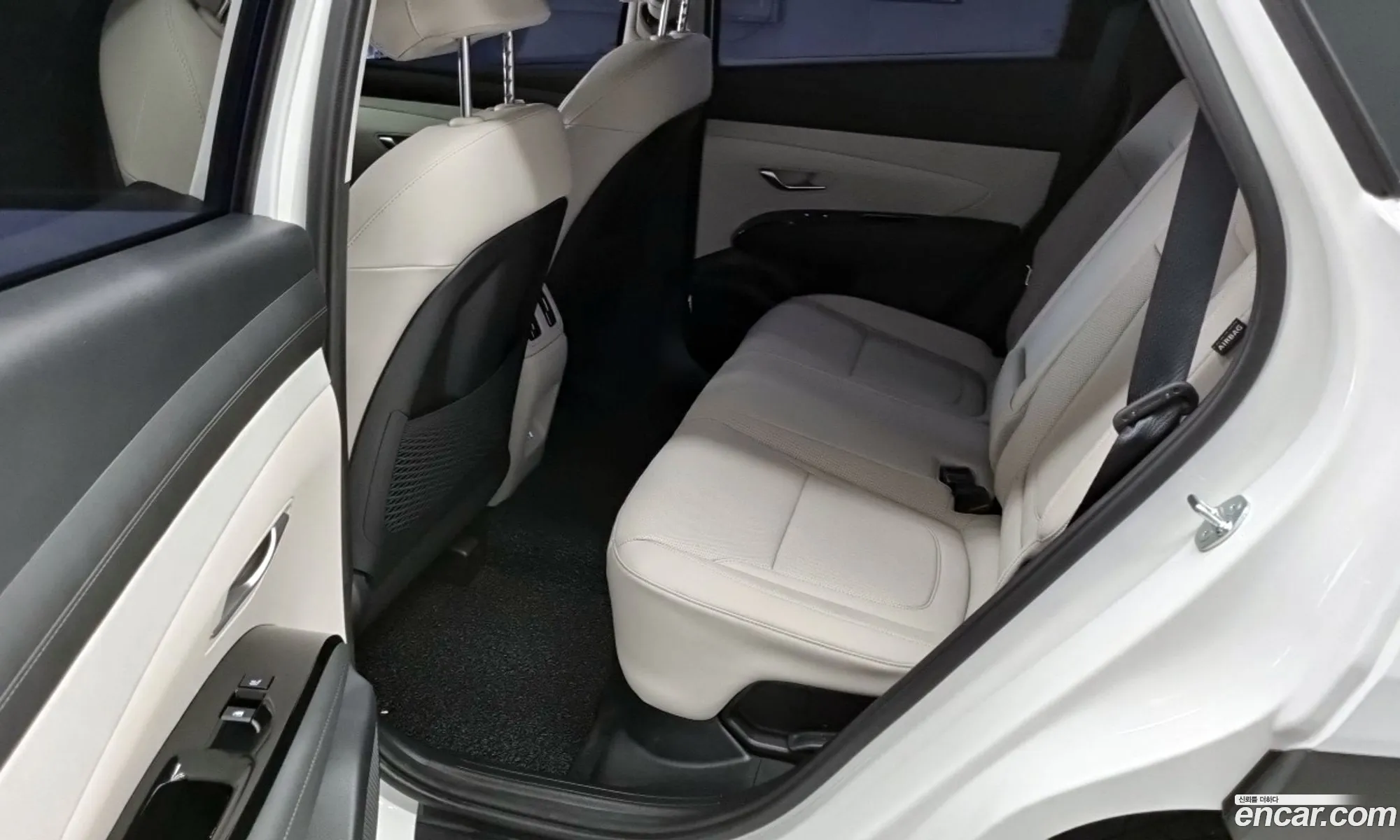 Hyundai Tucson Hybrid 2025 — 3