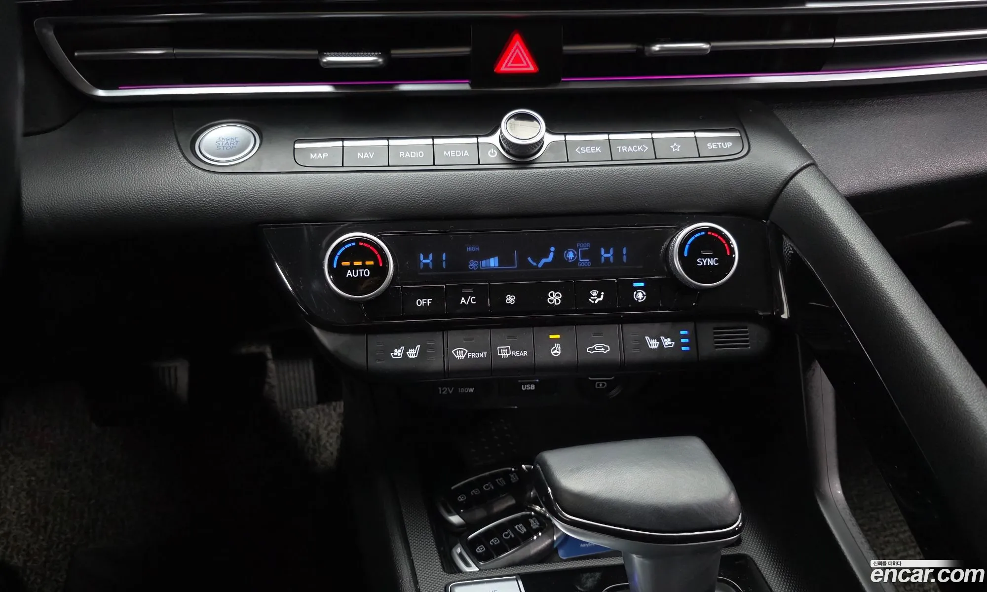 Hyundai Elantra 2021 — 33