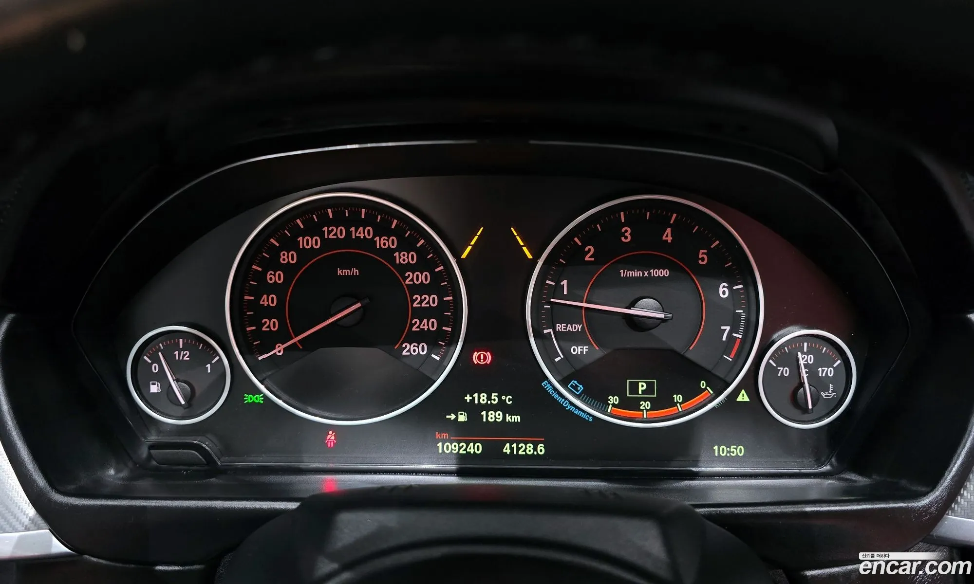 BMW 4 Series 2018 WBA4Z1106JEF34670 — 17