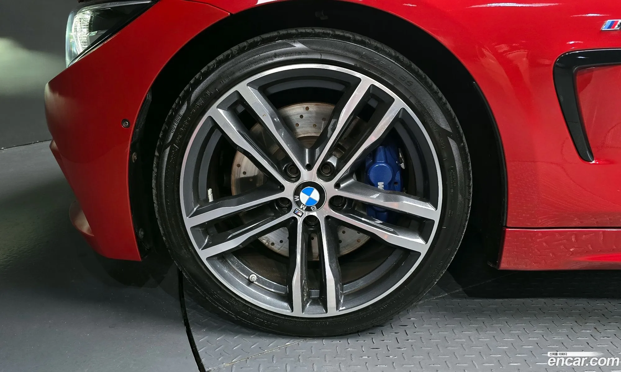BMW 4 Series 2018 WBA4Z1106JEF34670 — 13
