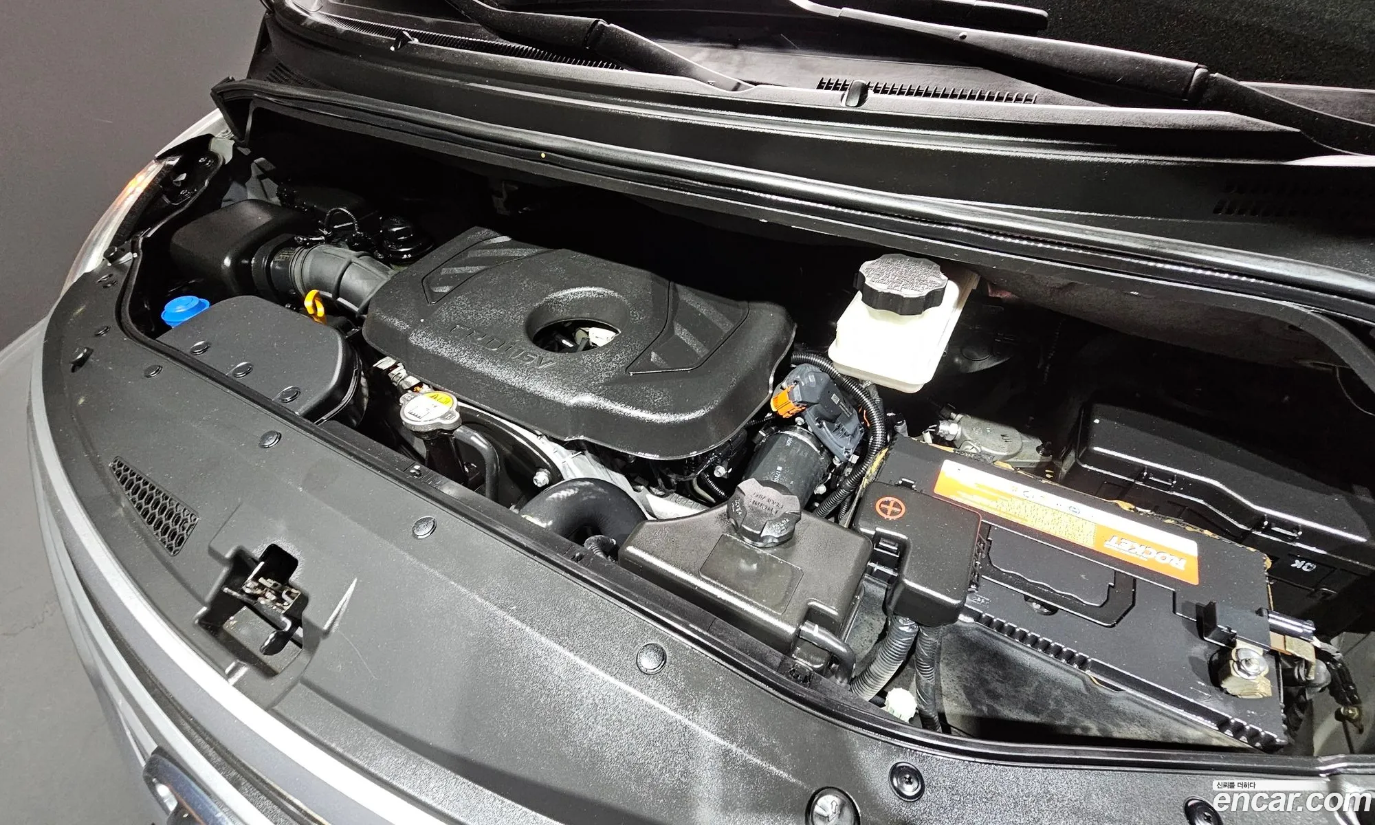 Hyundai Grand Starex 2017 — 18