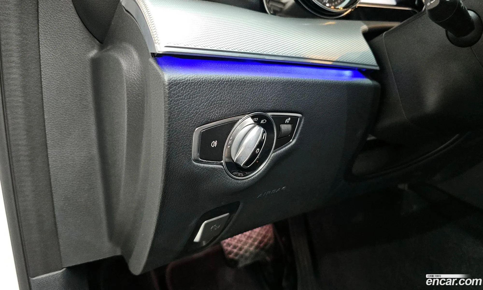 Mercedes-Benz E-Class W213 2019 WDDZF4JB9KA637565 — 11