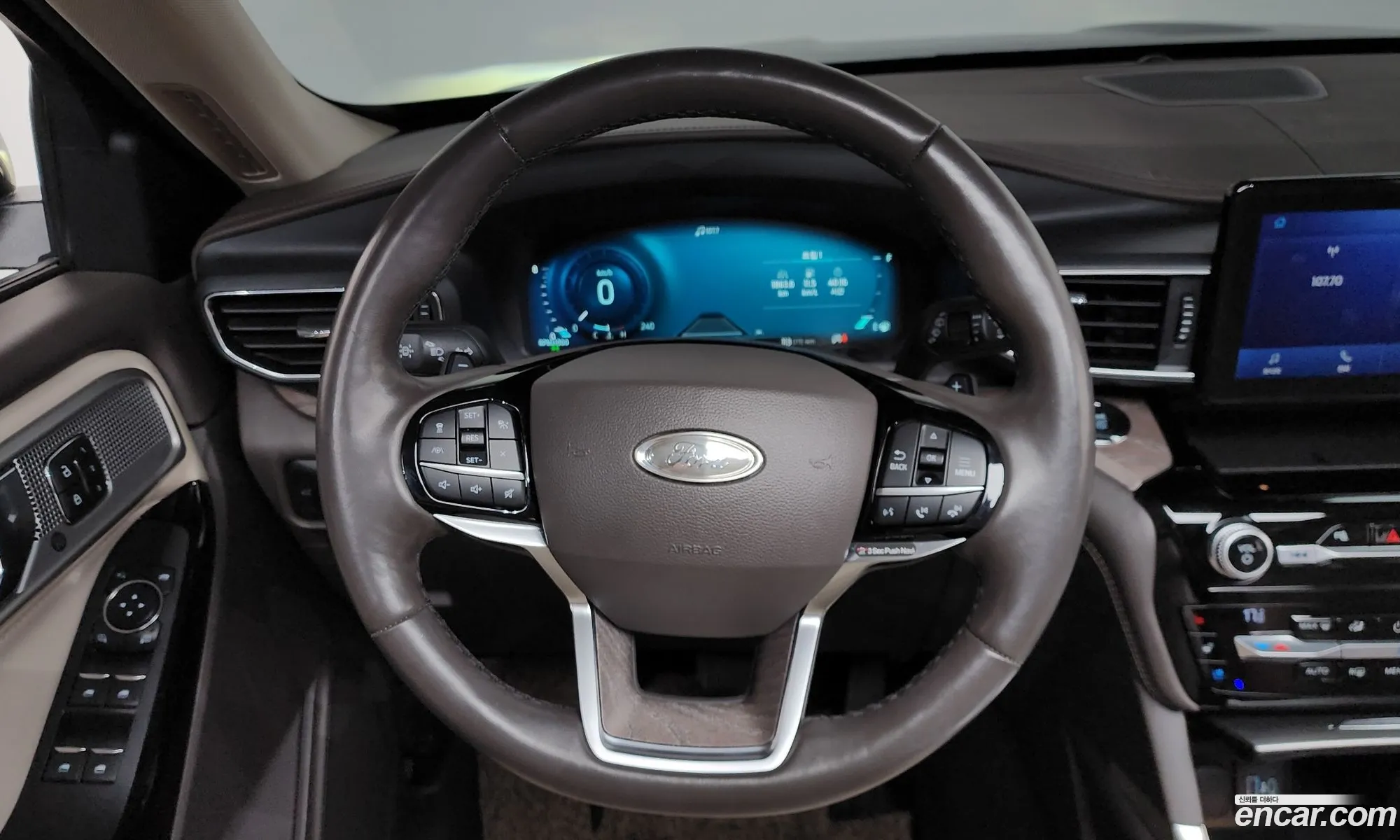 Ford Explorer 6th Gen 2021 1FM5K8HC7MGC01786 — 28