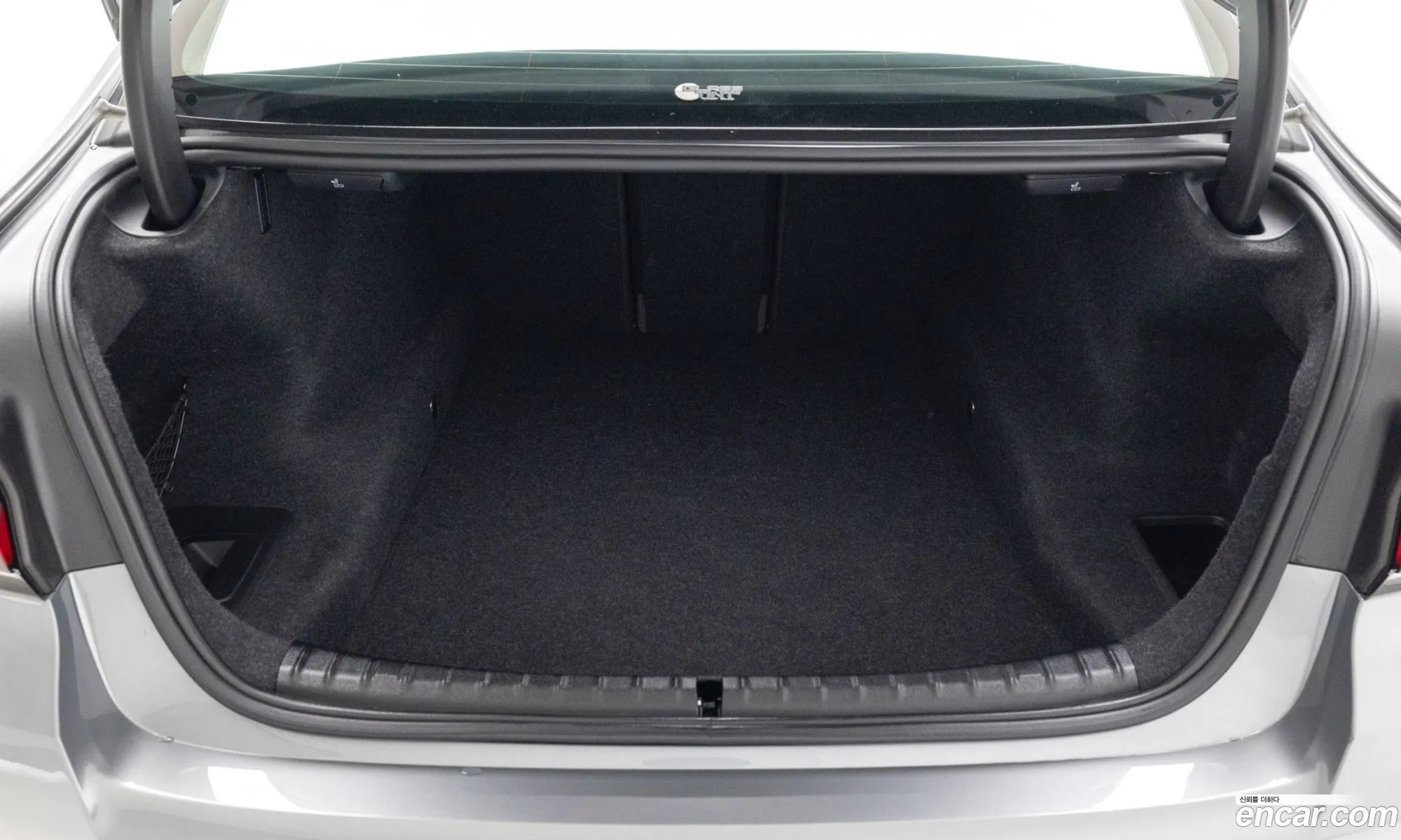 BMW 5 Series 2023 — 3