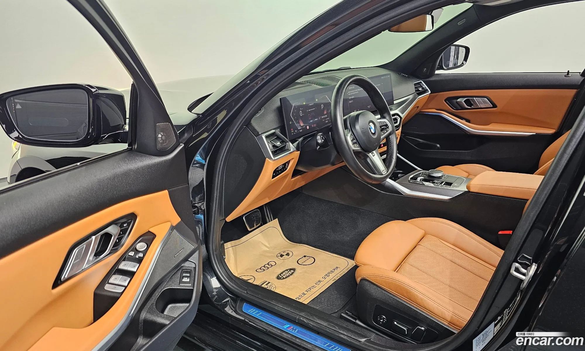 BMW 3 Series 2023 WBA68FS07R8E01871 — 2