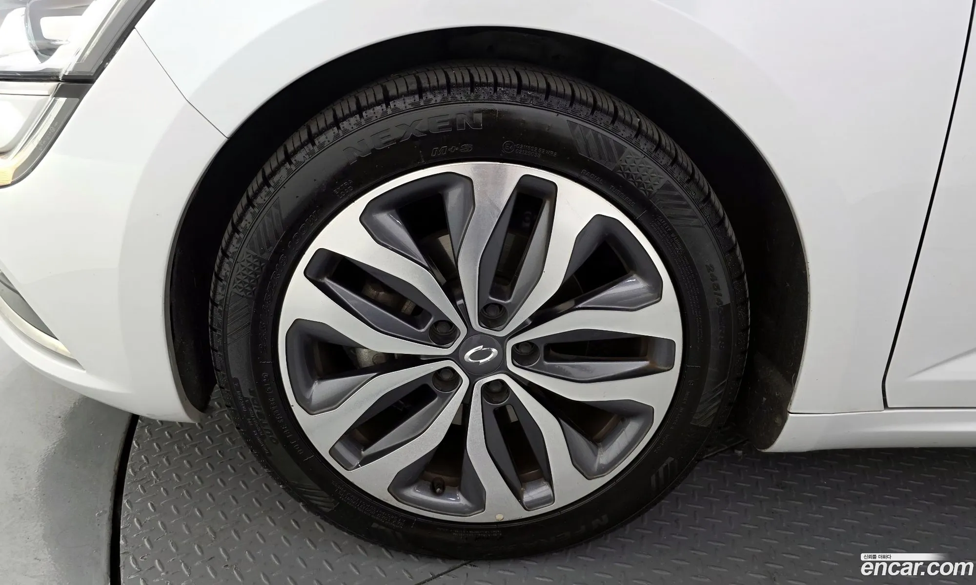 Renault Korea (Samsung) SM6 2017 — 30