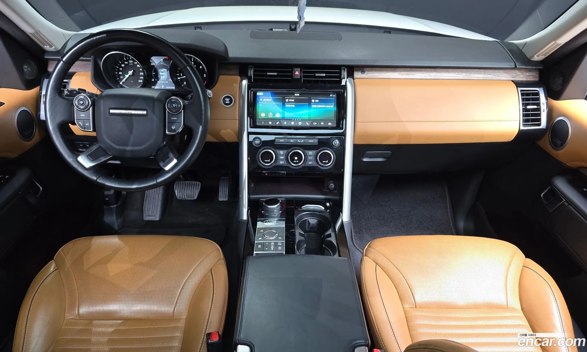 Land Rover Discovery 5 2017 SALRA2BK2HA046037 — 26