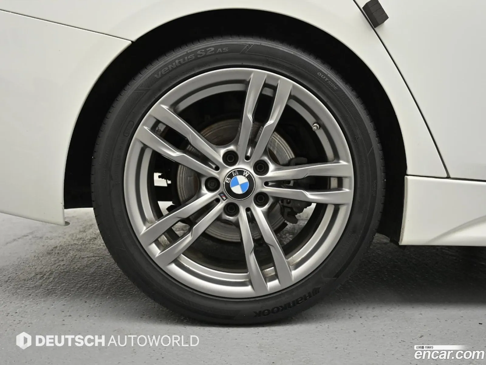 BMW 3 Series 2017 — 8