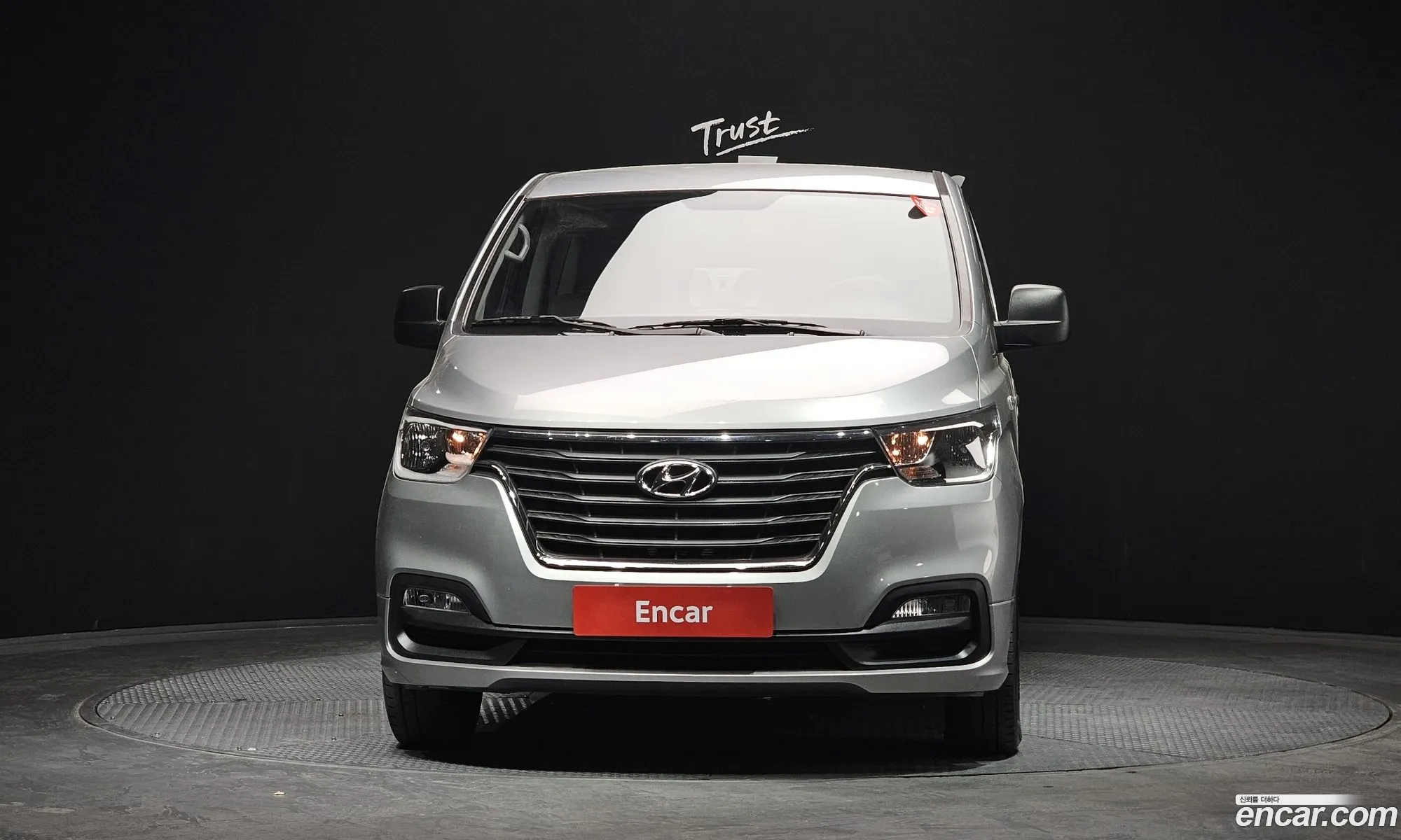 Hyundai Grand Starex 2019 — 20