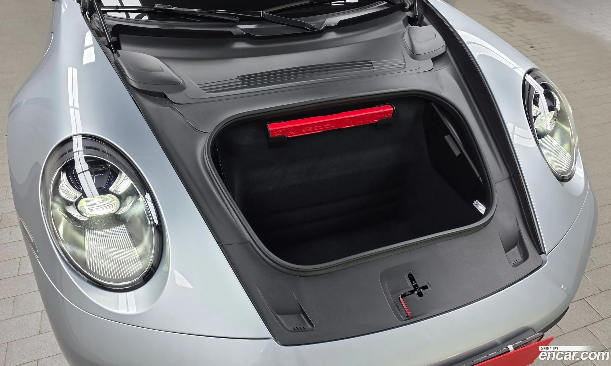 Porsche 911 2020 WP0CB2998LS262295 — 2