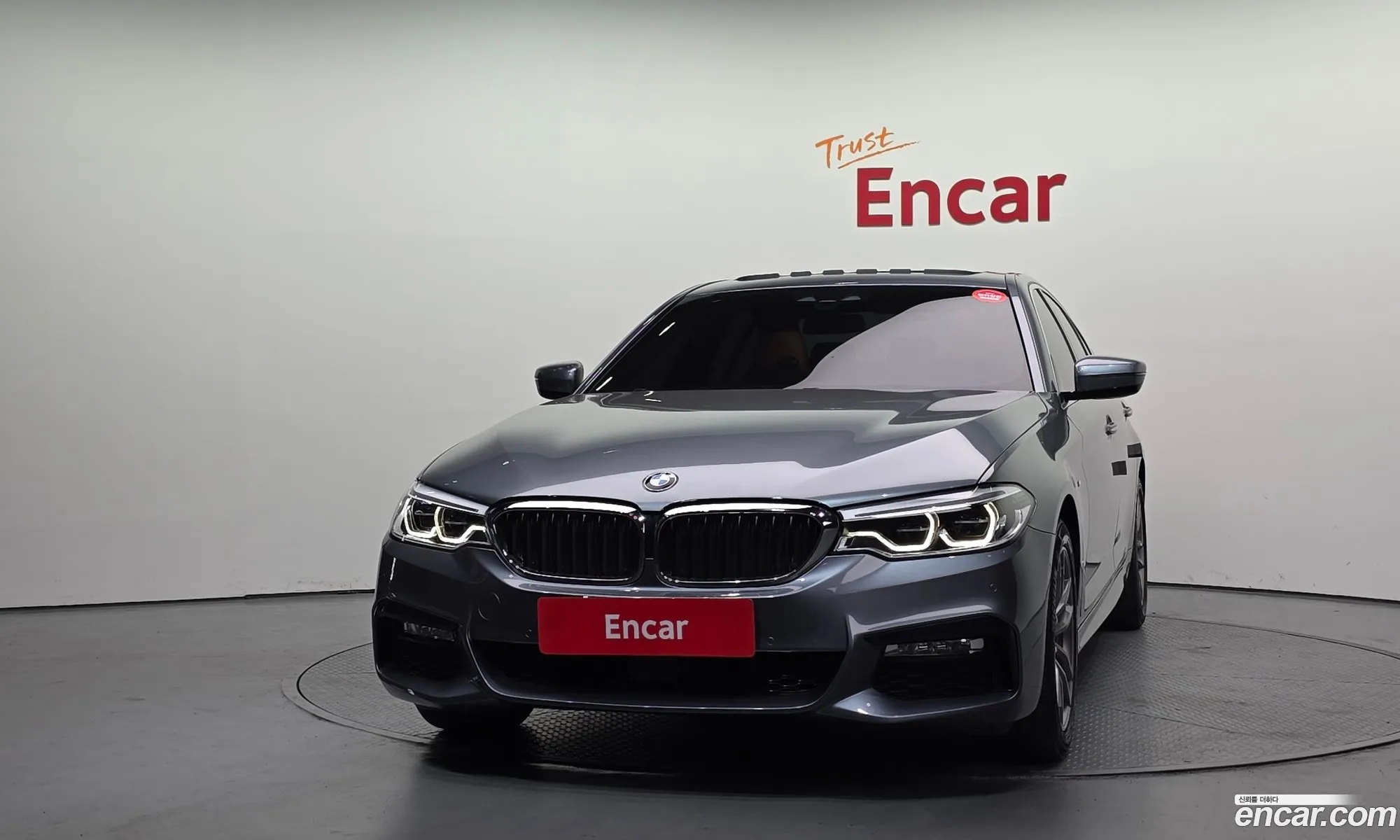 BMW 5 Series 2018 — 21