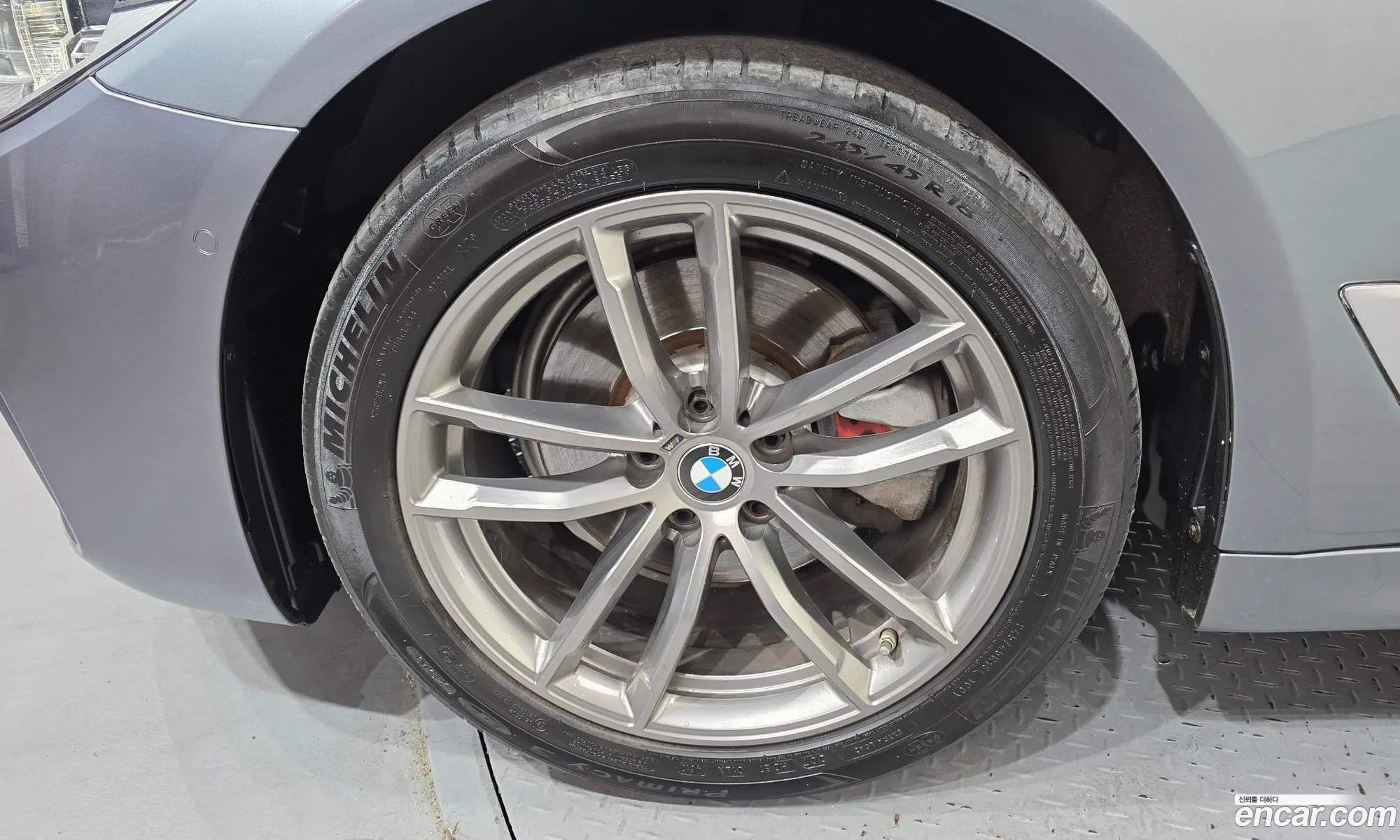 BMW 5 Series 2018 — 20