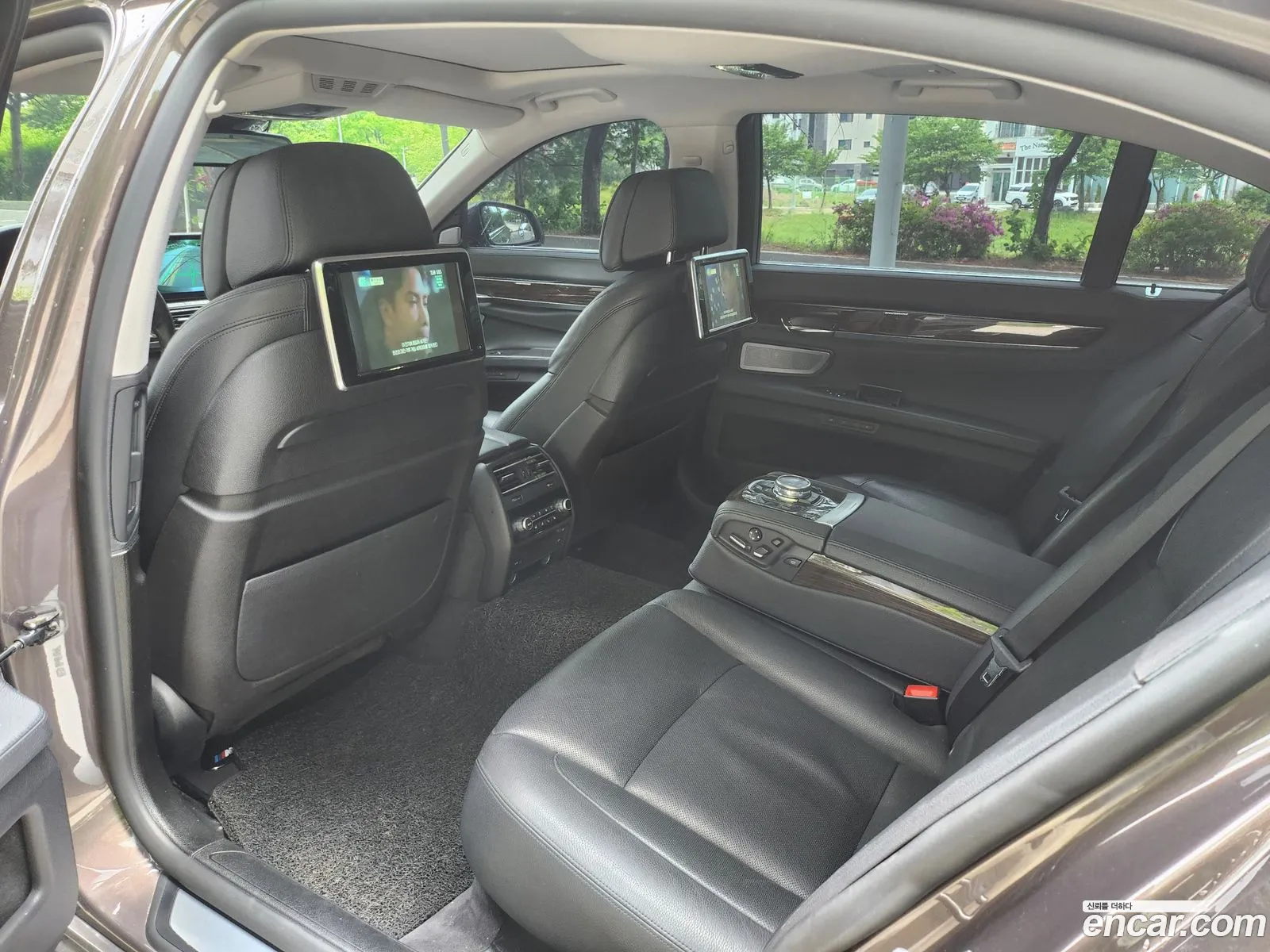BMW 7 Series 2014 — 7