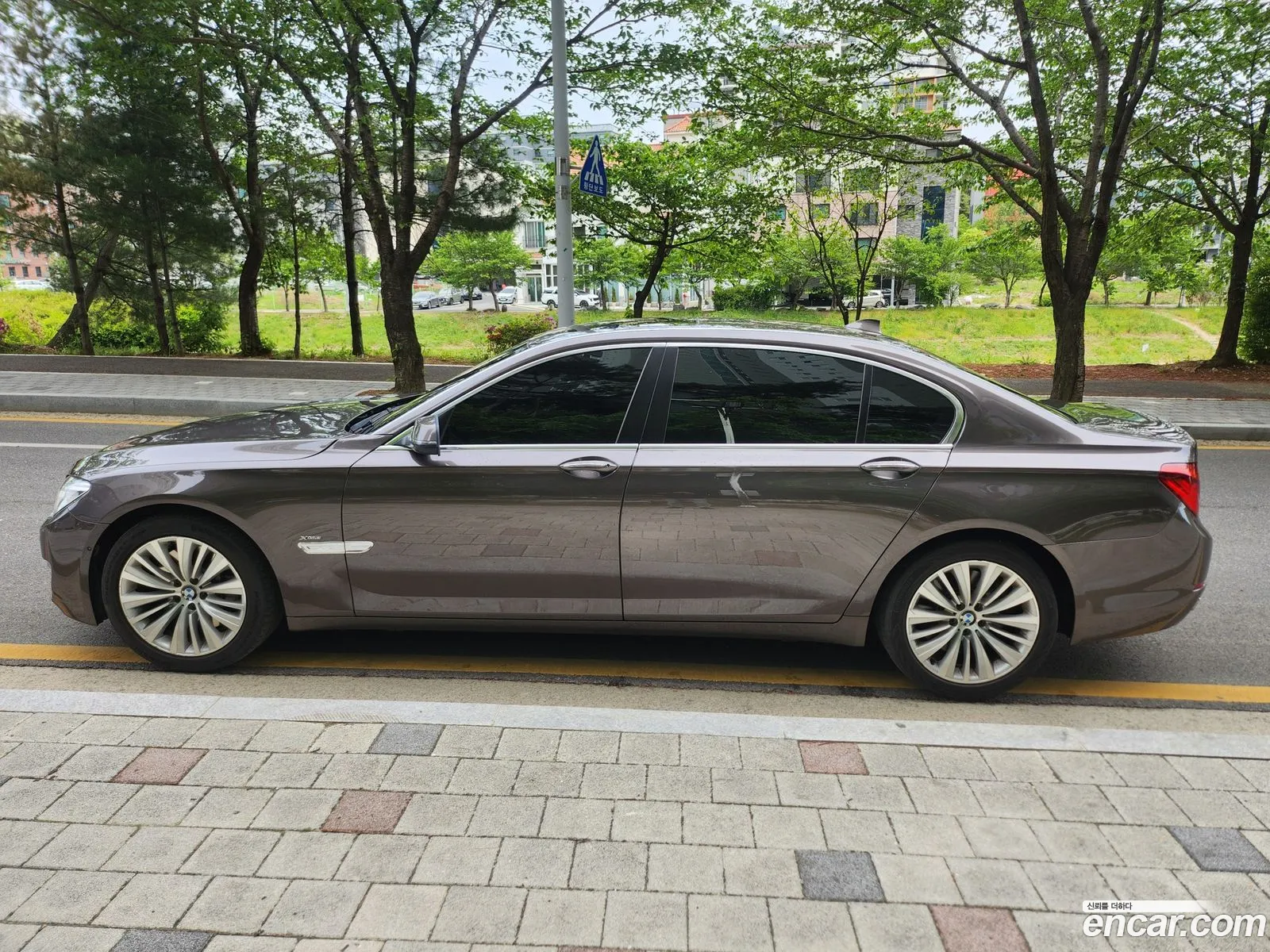 BMW 7 Series 2014 — 10