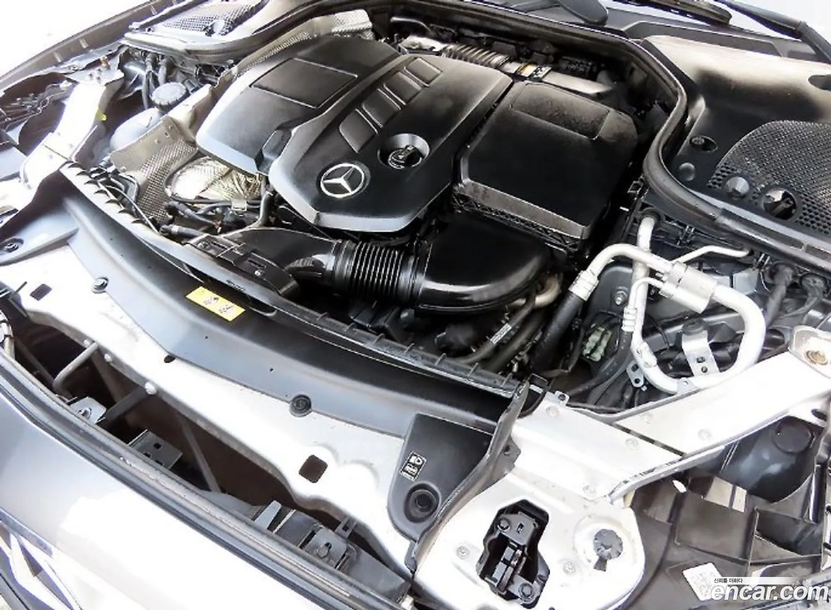 Mercedes-Benz E-Class W213 2019 — 16