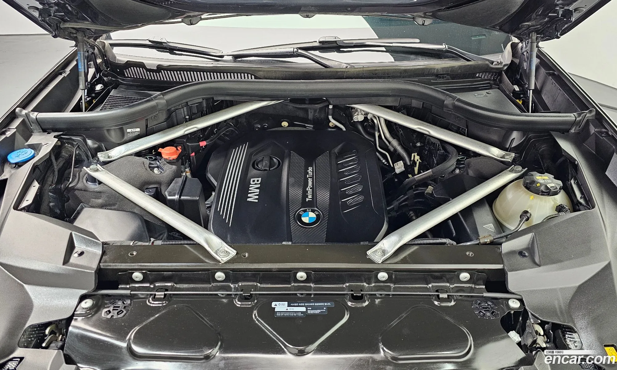 BMW X7 2020 WBACW8109L9D56326 — 9