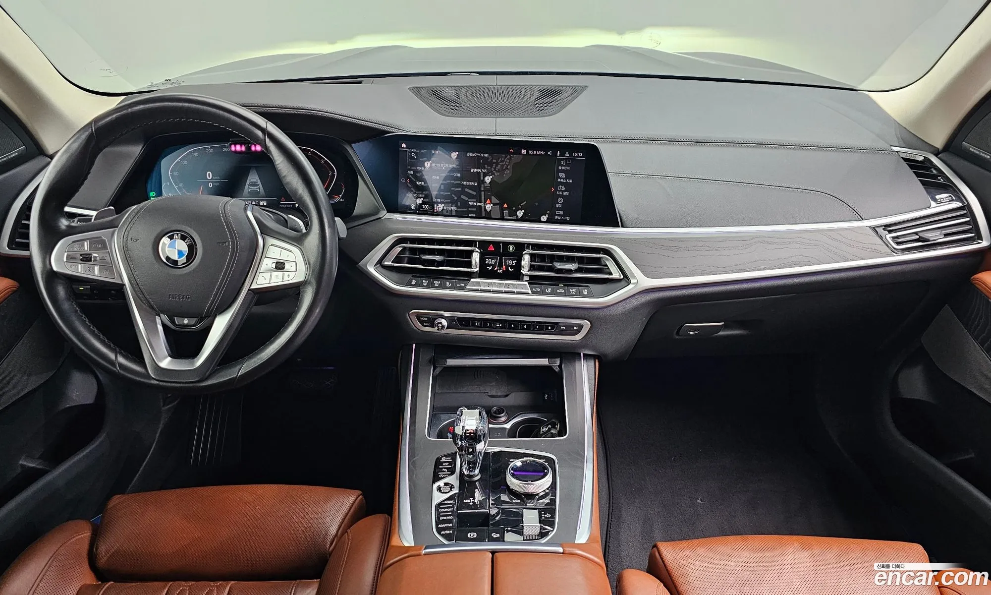 BMW X7 2020 WBACW8109L9D56326 — 14