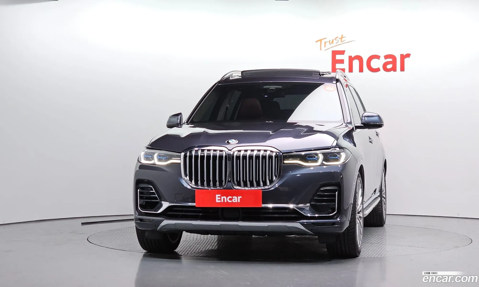 BMW X7 2020 WBACW8109L9D56326 — 2