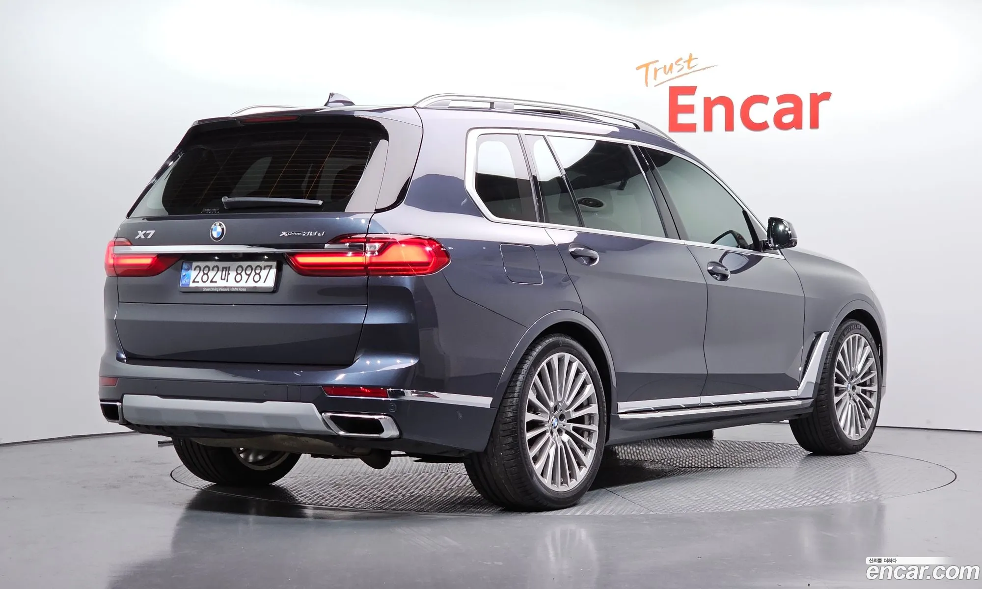 BMW X7 2020 WBACW8109L9D56326 — 4