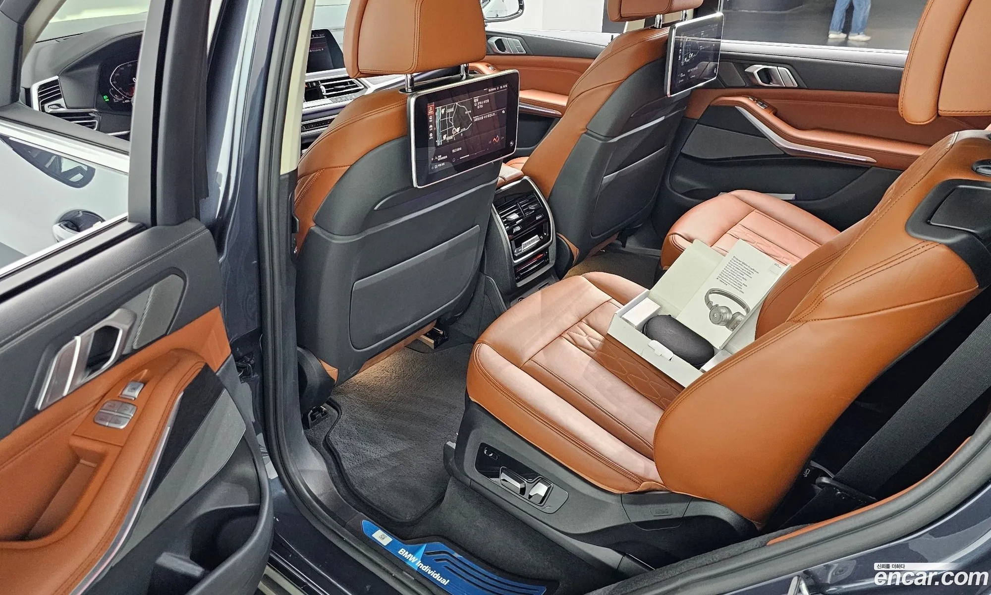 BMW X7 2020 WBACW8109L9D56326 — 6
