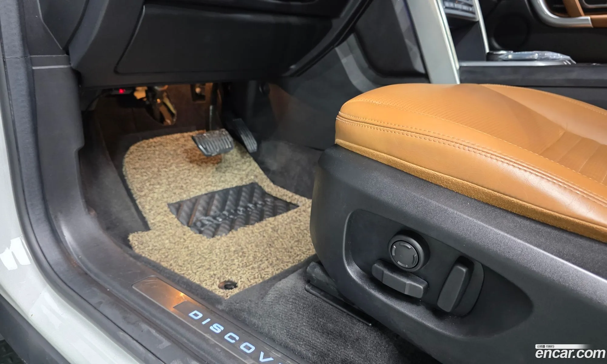 Land Rover Discovery Sport 2017 — 18