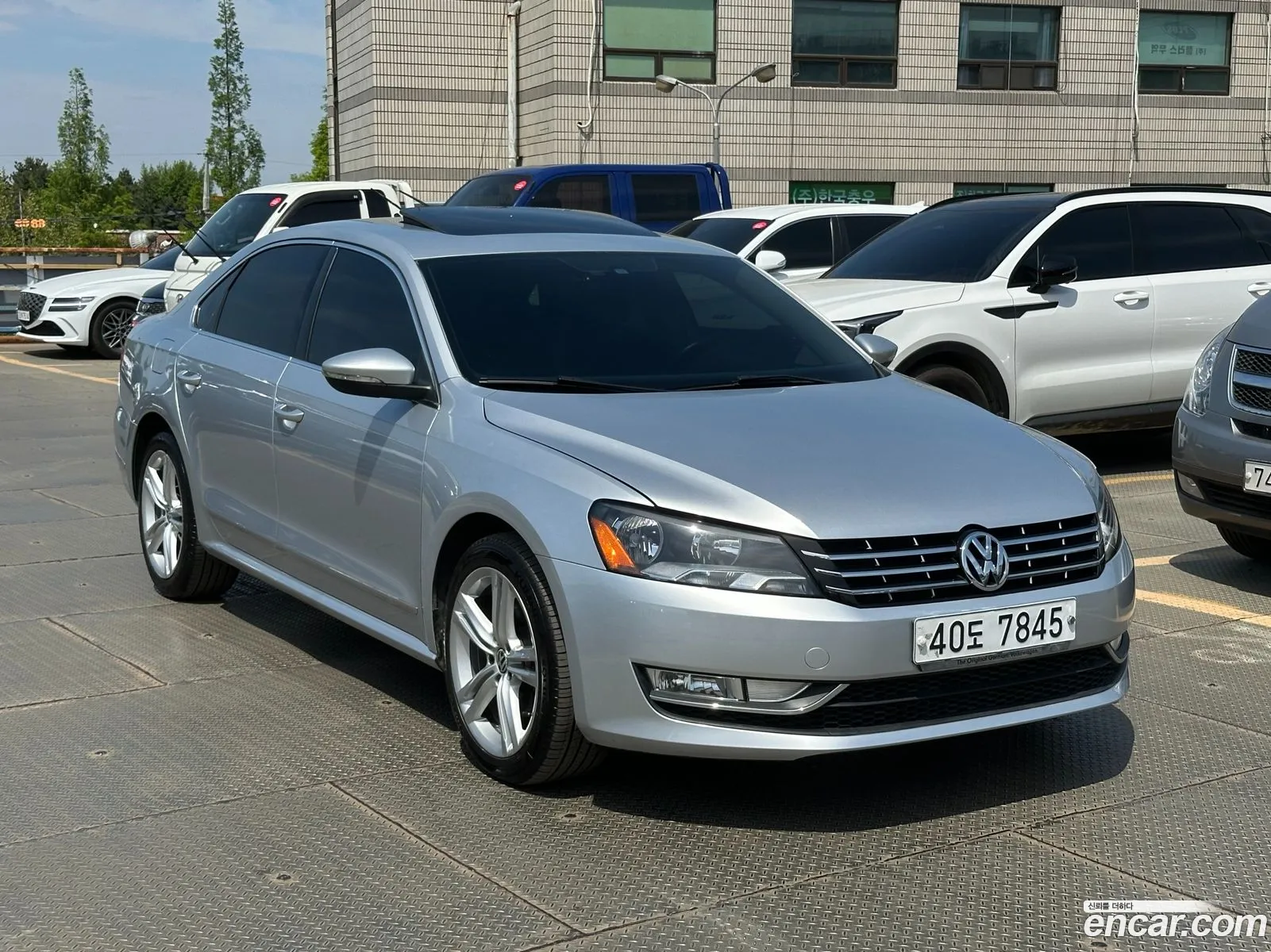 Volkswagen Passat 2012 — 9