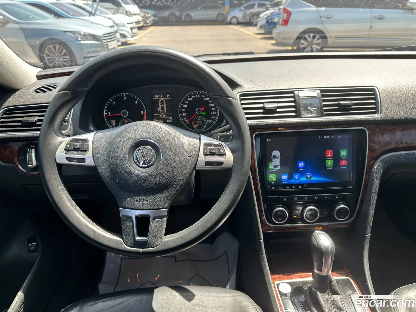 Volkswagen Passat 2012 — 10