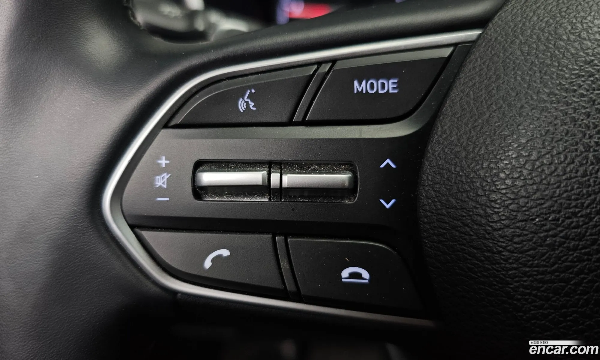 Hyundai Santa Fe 2022 — 28